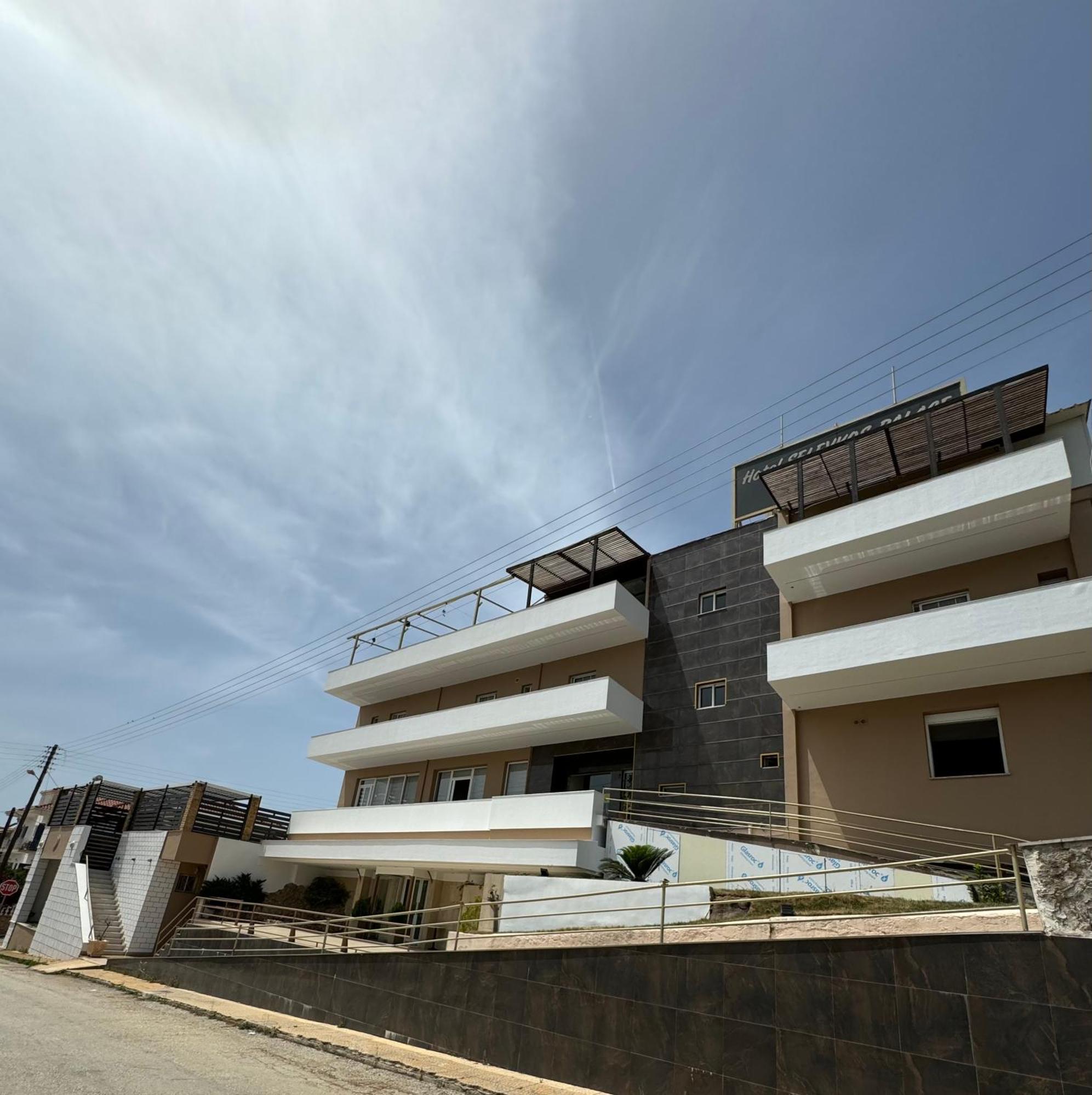 Selefkos Palace Igoumenitsa Esterno foto